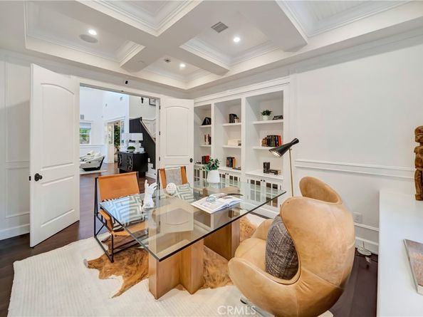 4821 Oak Park, Encino CA 91316