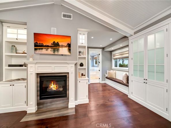 4821 Oak Park, Encino CA 91316