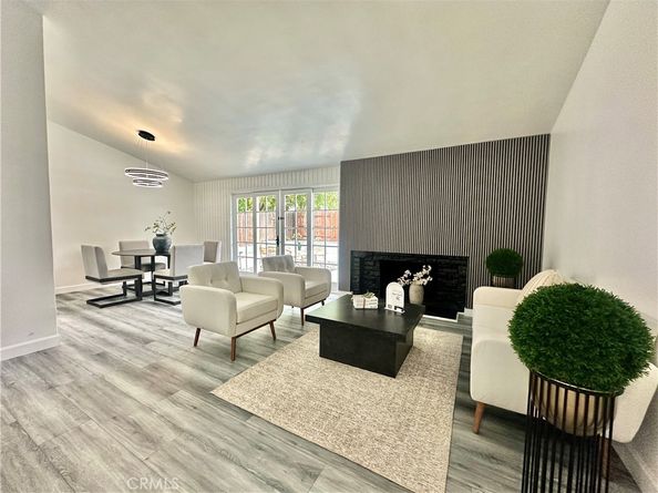 20541 Rodax, Winnetka CA 91306