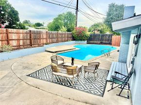 20541 Rodax, Winnetka CA 91306