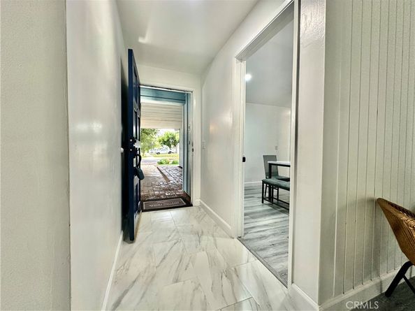 20541 Rodax, Winnetka CA 91306