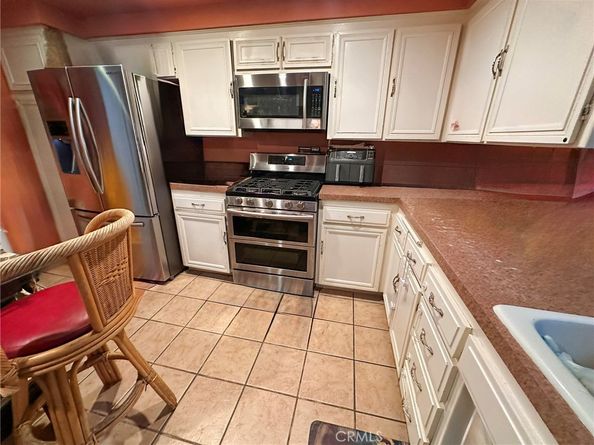 28771 Timberlane Street, Agoura Hills CA 91301