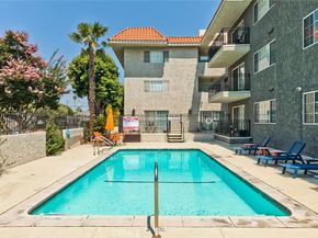 4140 Warner 205, Burbank CA 91505
