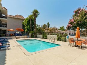 4140 Warner 205, Burbank CA 91505