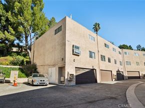 7825 Via Cassano, Burbank CA 91504