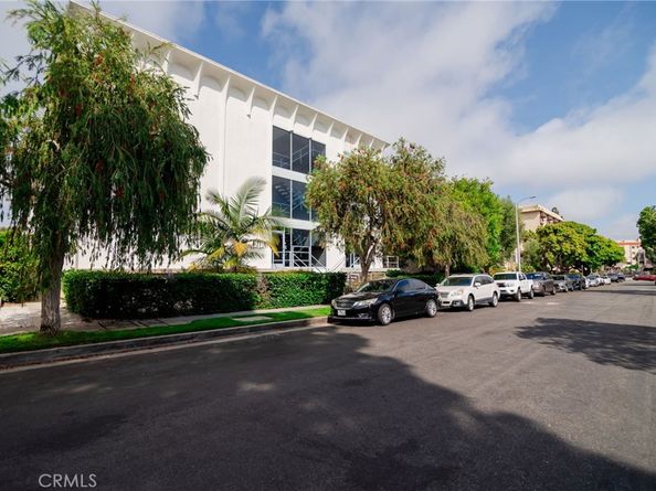 8710 Delgany Avenue 15, Playa Del Rey CA 90293