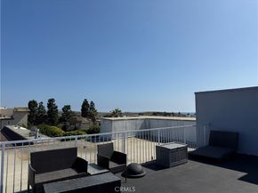 8710 Delgany Avenue 15, Playa Del Rey CA 90293