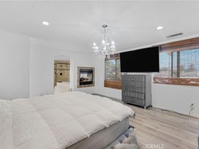 6997 Sale Avenue, West Hills CA 91307