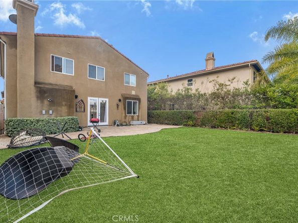 6997 Sale Avenue, West Hills CA 91307