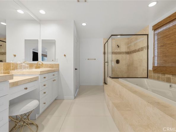 6997 Sale Avenue, West Hills CA 91307