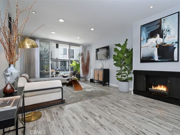 1351 N Crescent Heights Boulevard 114, West Hollywood CA 90046