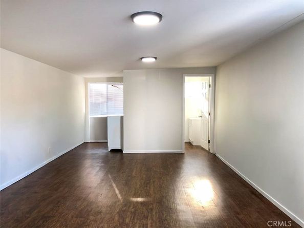 10505 Langdon Avenue, San Fernando CA 91345