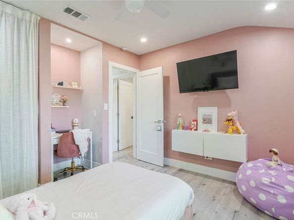 10505 Langdon Avenue, San Fernando CA 91345