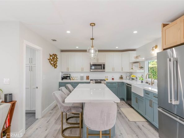 10505 Langdon Avenue, San Fernando CA 91345