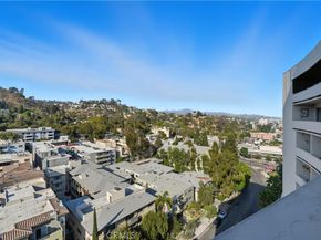 7250 Franklin Avenue 1203, Los Angeles CA 90046