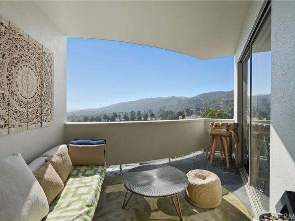 7250 Franklin Avenue 1203, Los Angeles CA 90046