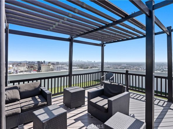 7250 Franklin Avenue 1203, Los Angeles CA 90046