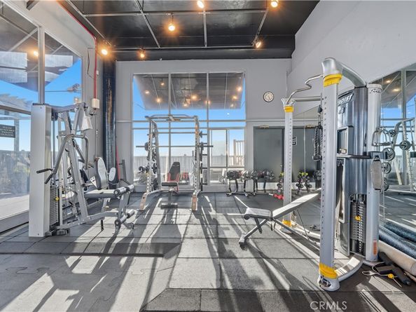 7250 Franklin Avenue 1203, Los Angeles CA 90046