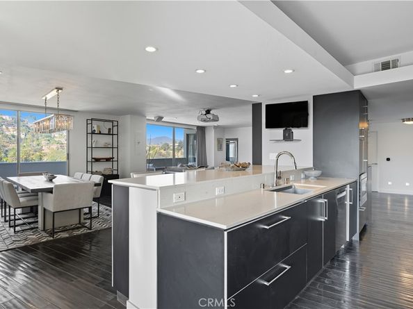 7250 Franklin Avenue 1203, Los Angeles CA 90046