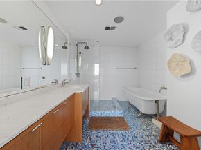 7250 Franklin Avenue 1203, Los Angeles CA 90046