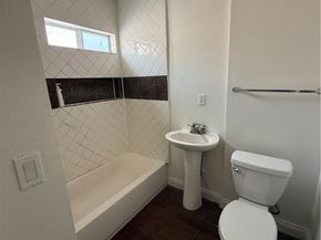 1141 East 50th Street, Los Angeles CA 90011