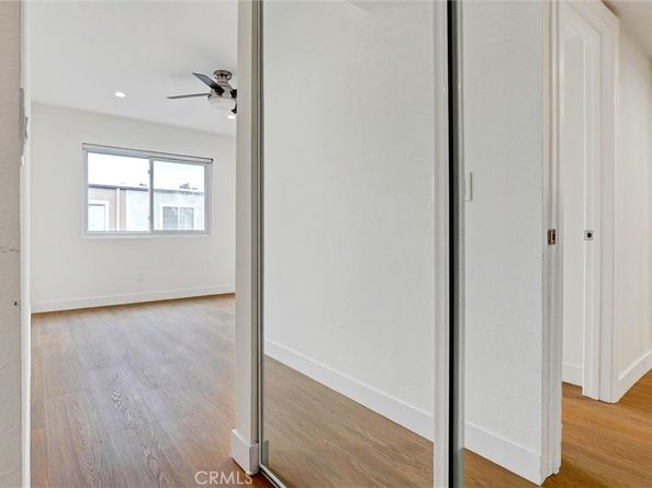 21901 Lassen Street 121, Chatsworth CA 91311