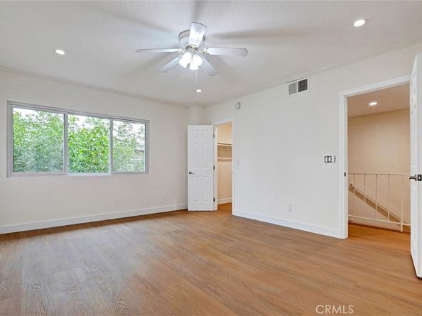 21901 Lassen Street 121, Chatsworth CA 91311