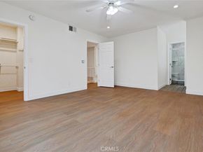 21901 Lassen Street 121, Chatsworth CA 91311