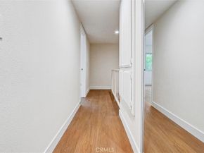 21901 Lassen Street 121, Chatsworth CA 91311