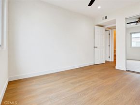 21901 Lassen Street 121, Chatsworth CA 91311