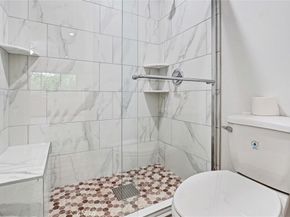 21901 Lassen Street 121, Chatsworth CA 91311