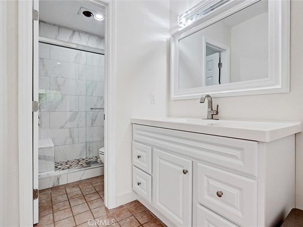 21901 Lassen Street 121, Chatsworth CA 91311