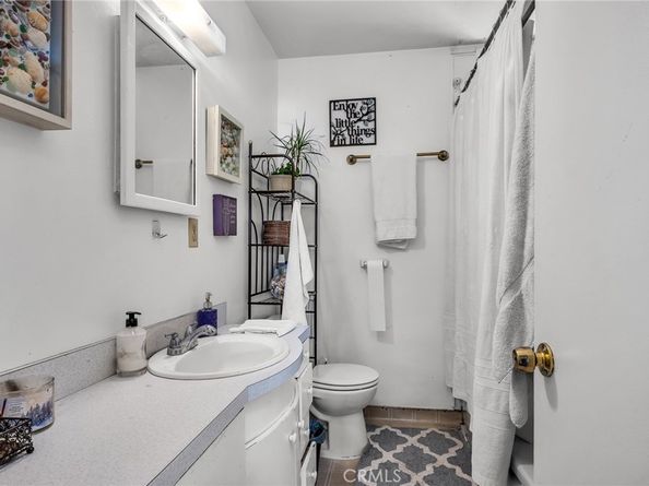 8748 Sylmar Avenue, Panorama City CA 91402