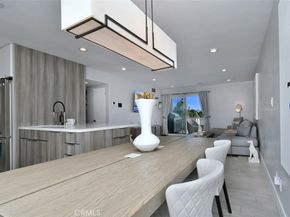 13543 Moorpark Street 15, Sherman Oaks CA 91423