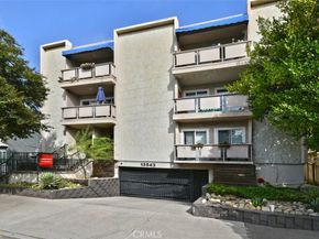 13543 Moorpark Street 15, Sherman Oaks CA 91423