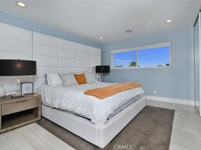 13543 Moorpark Street 15, Sherman Oaks CA 91423