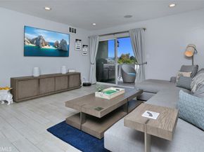 13543 Moorpark Street 15, Sherman Oaks CA 91423