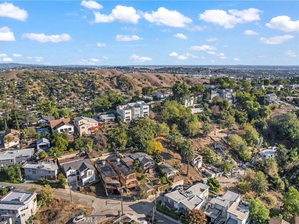 3320 Reynolds, Montecito Heights CA 90032