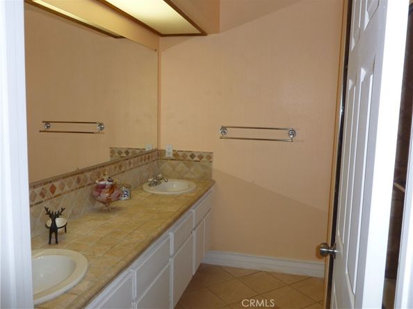 14030 Simshaw, Sylmar CA 91342