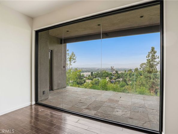 3622 Roberts View, Studio City CA 91604
