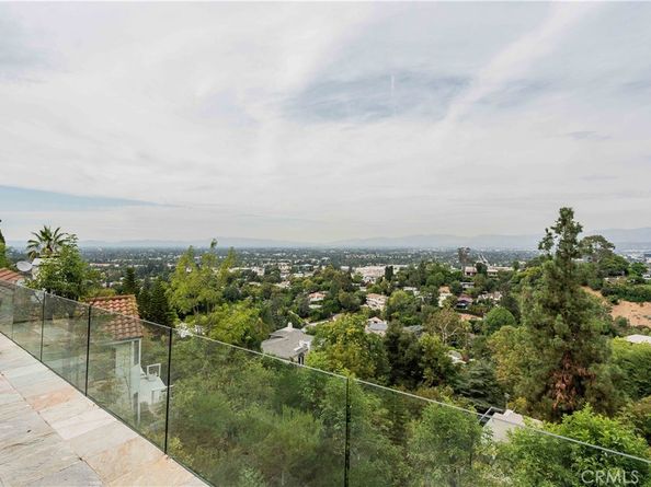 3622 Roberts View, Studio City CA 91604