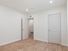 9054 Darby Avenue, Northridge CA 91325