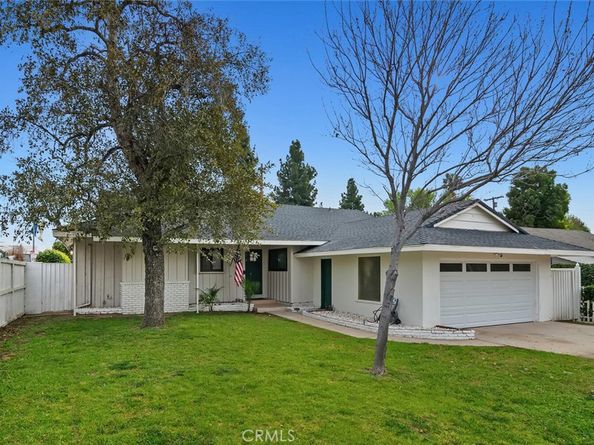 9054 Darby Avenue, Northridge CA 91325