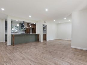 9054 Darby Avenue, Northridge CA 91325