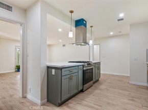 9054 Darby Avenue, Northridge CA 91325