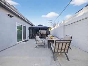 6644 Atoll Avenue, North Hollywood CA 91606