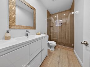 6644 Atoll Avenue, North Hollywood CA 91606