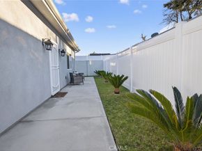 6644 Atoll Avenue, North Hollywood CA 91606