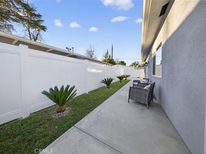 6644 Atoll Avenue, North Hollywood CA 91606
