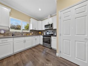 6644 Atoll Avenue, North Hollywood CA 91606